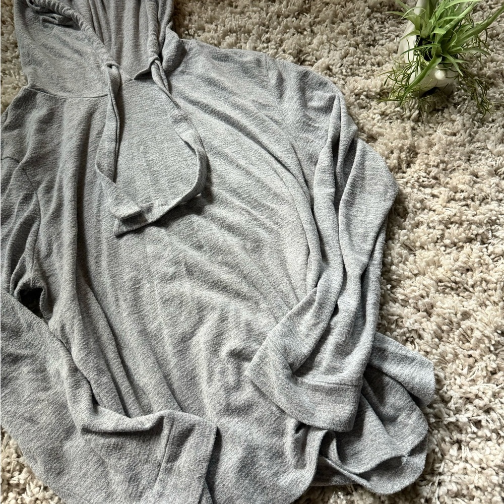 Dip Super cute baggy streetwear simple light grey flowy comfy womens hoo…